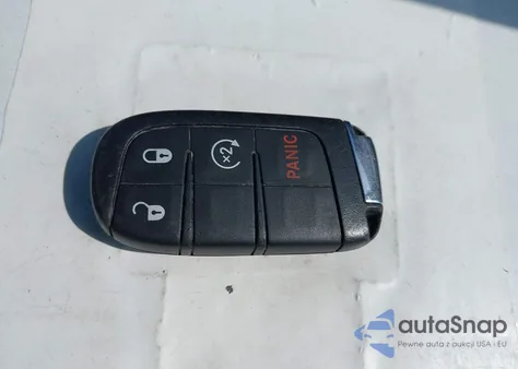 2019 Jeep Compass Limited 4X4 из США, поврежденный, VIN 3C4NJDCB4KT666680